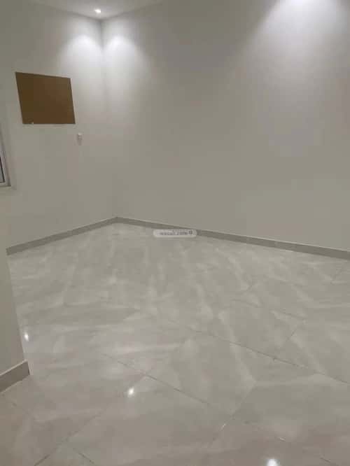 3 bedroom apartment in Al Buhayrat, Jeddah 8