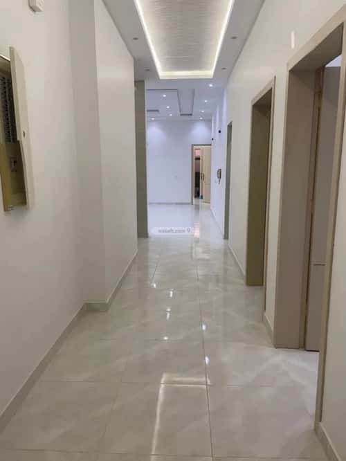 5 bedroom apartment in Al Buhayrat, Jeddah 8