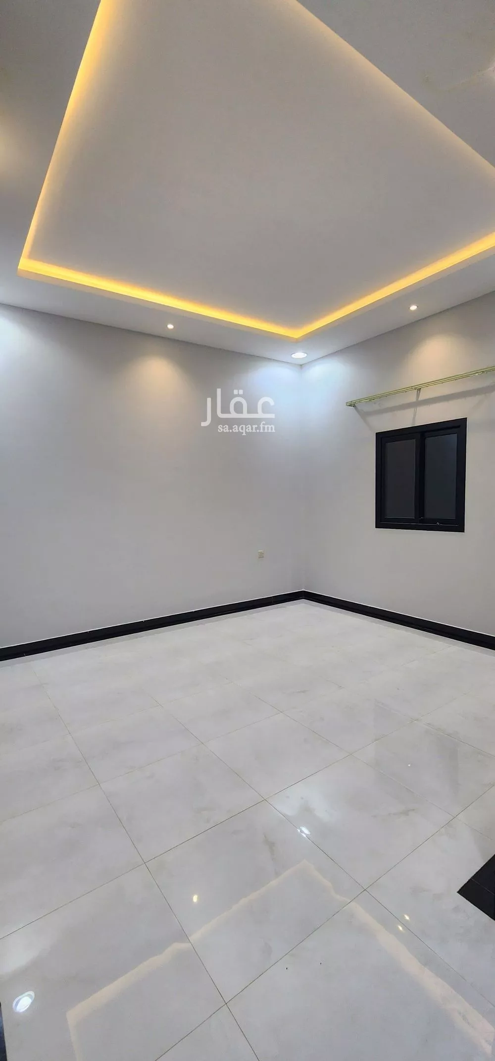 دور 3 غرف في الملقا 8