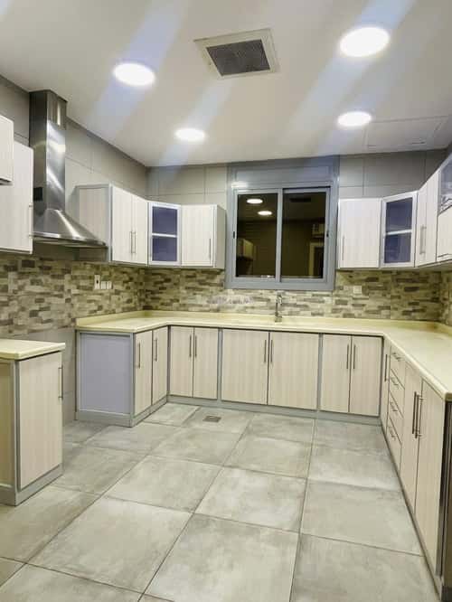 3 bedroom apartment in Al Rawdah 16