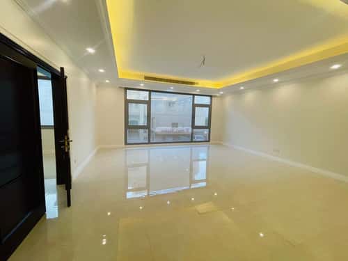 3 bedroom apartment in Al Rawdah 11