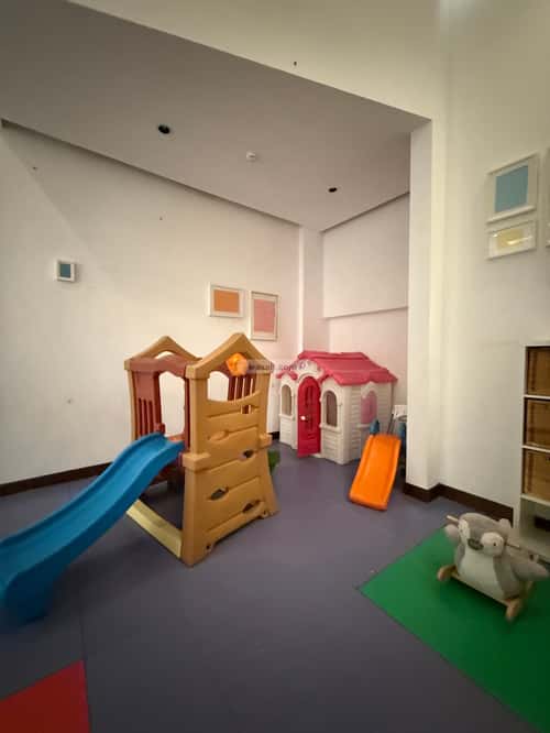 3 bedroom apartment in Al Nahda 6