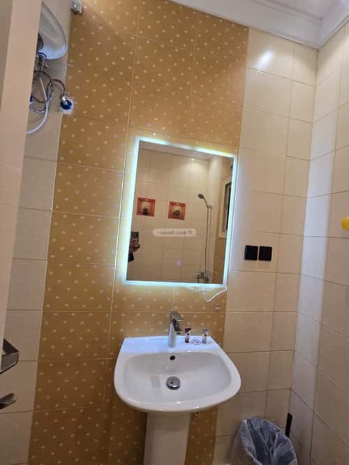 2 bedroom apartment in Al Salamah 5
