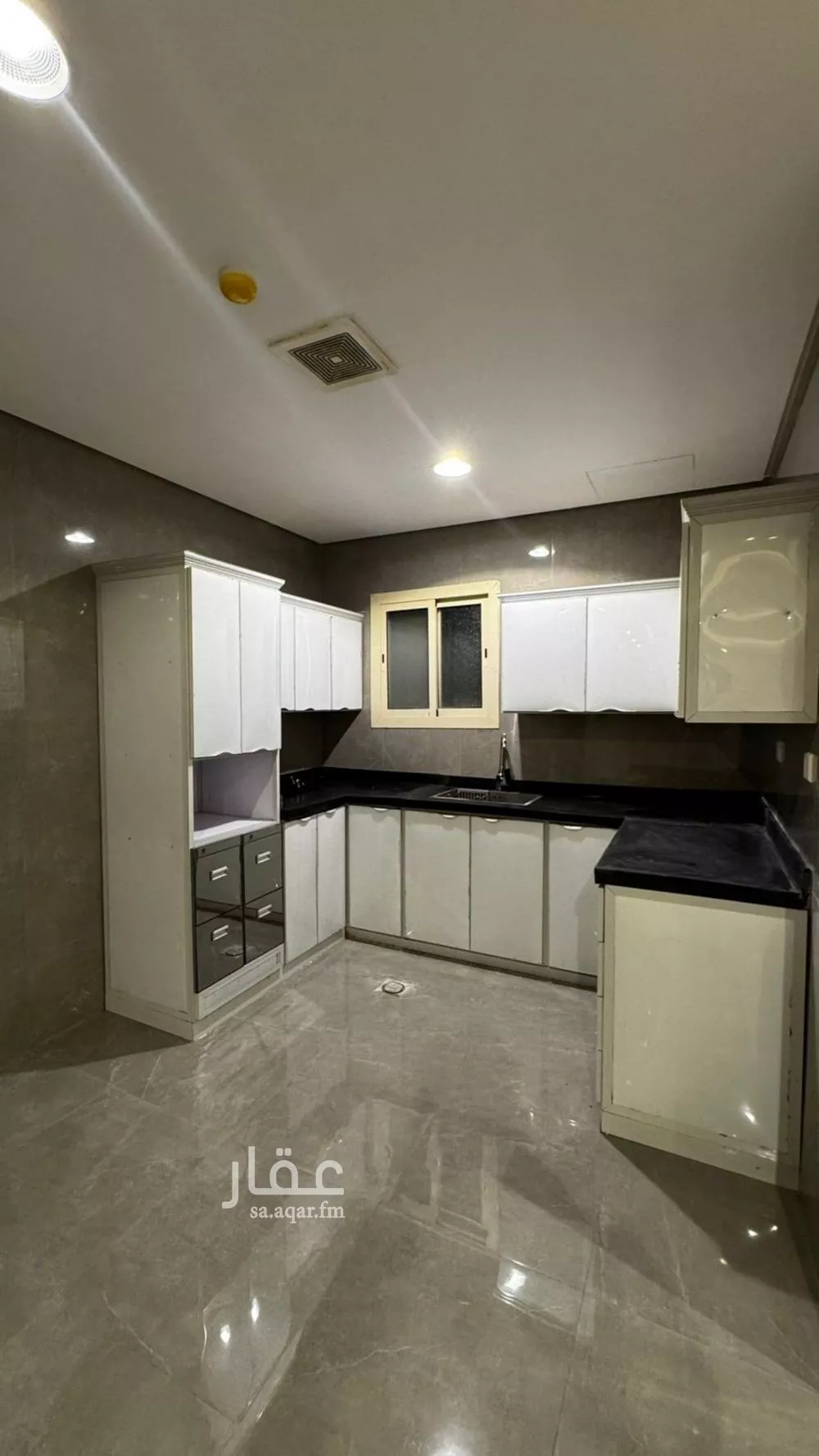 2 bedroom apartment in Al Malqa 7