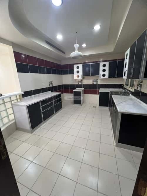 3 bedroom apartment in Al Rawdah 5