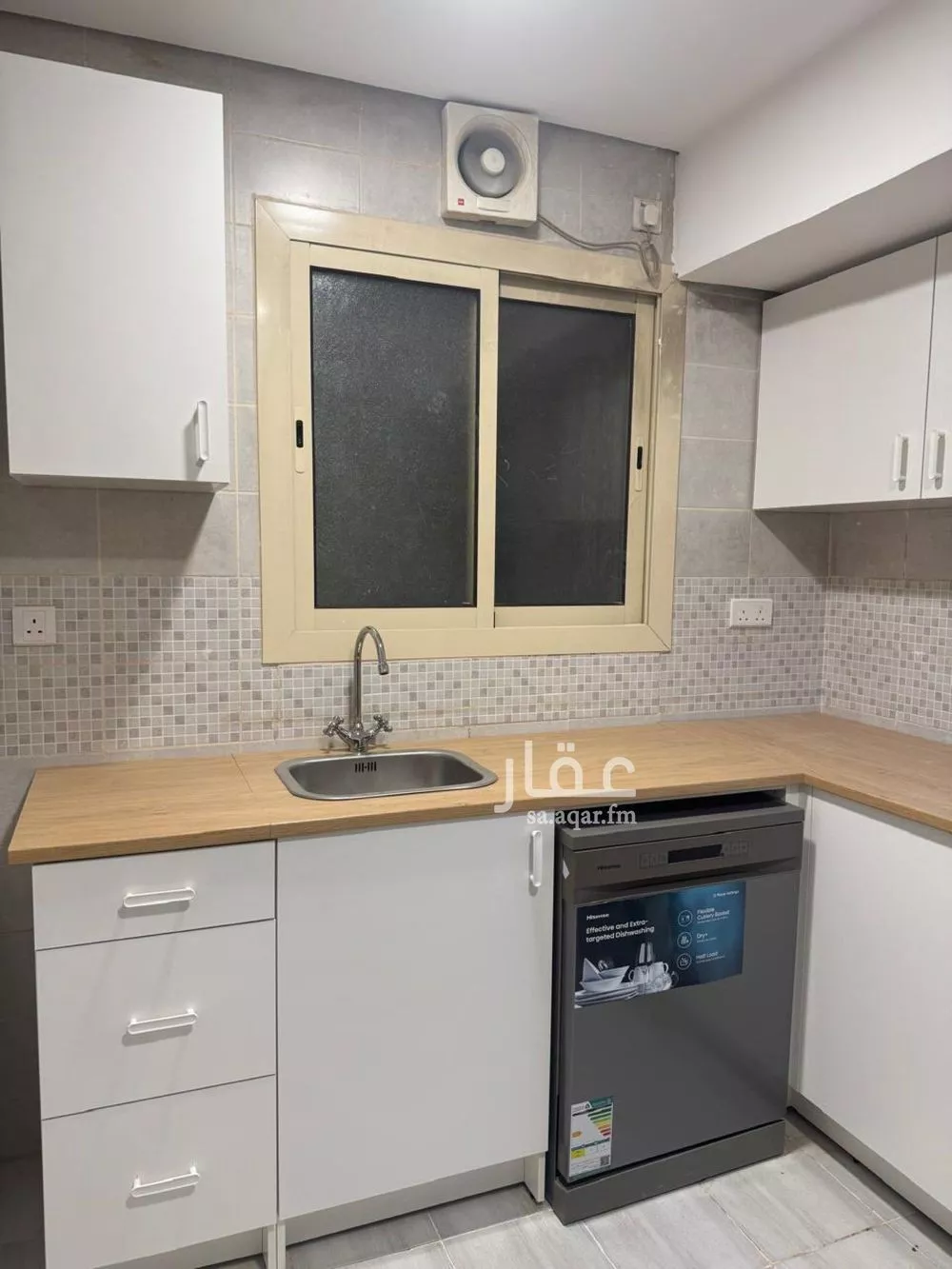 3 bedroom apartment in Al Malqa 12