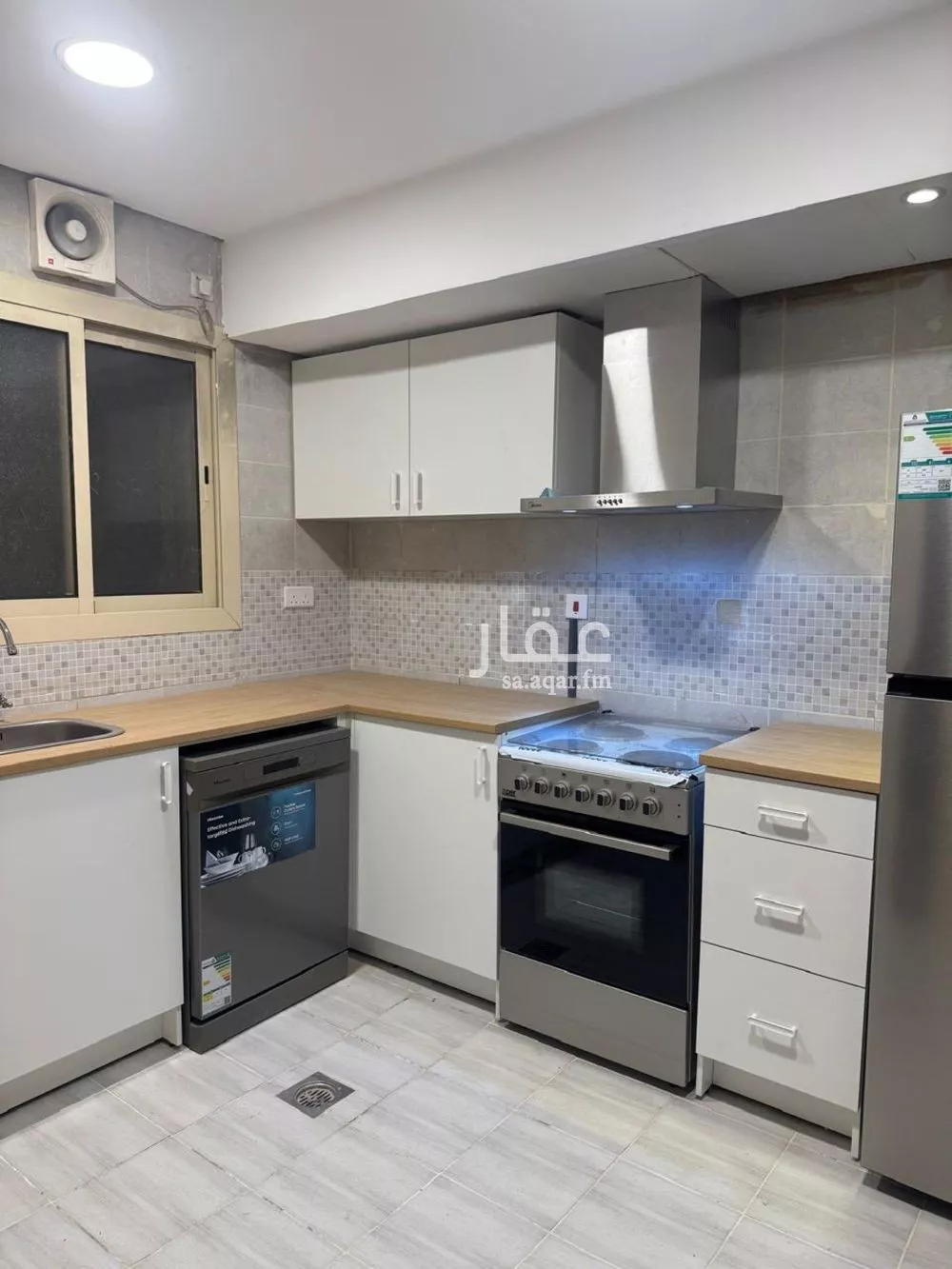 3 bedroom apartment in Al Malqa 13