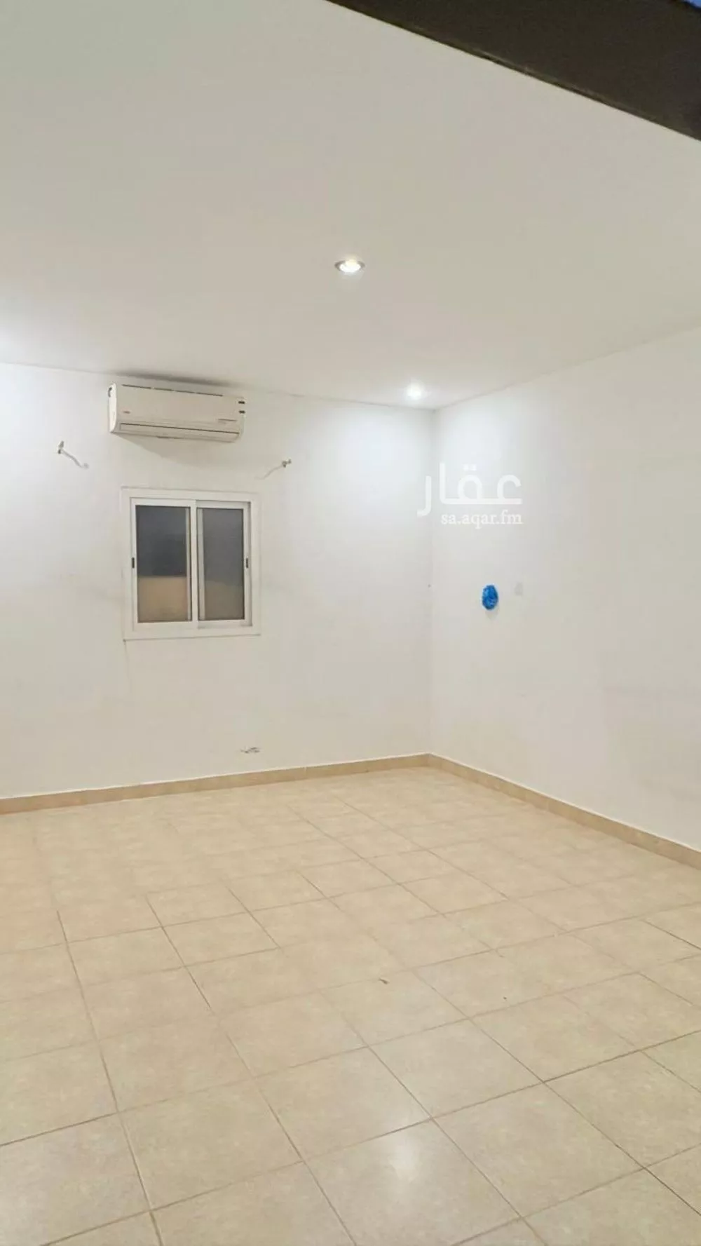 3 bedroom floor in Al Yasmin 4