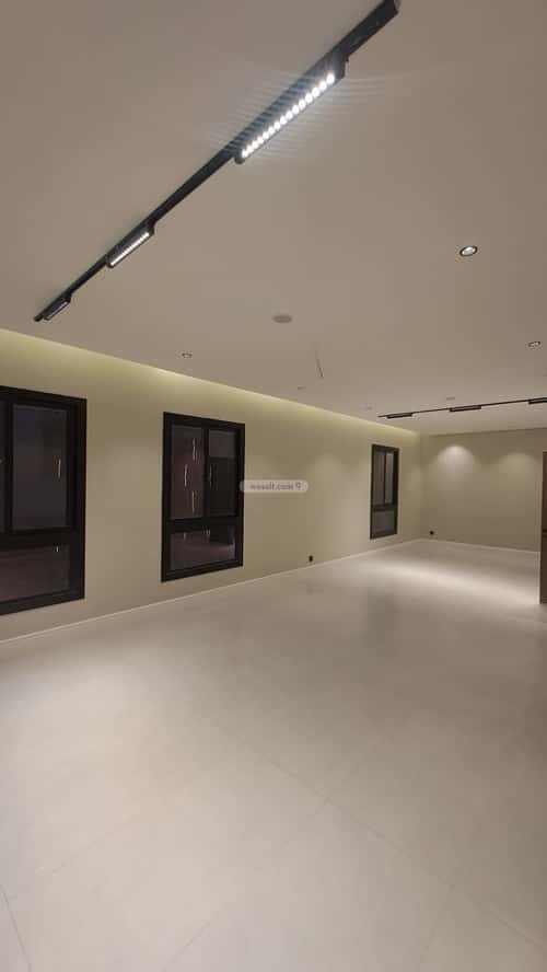 شقة 3 غرف في الروضة 3