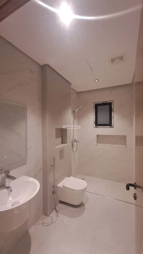 شقة 3 غرف في الروضة 4