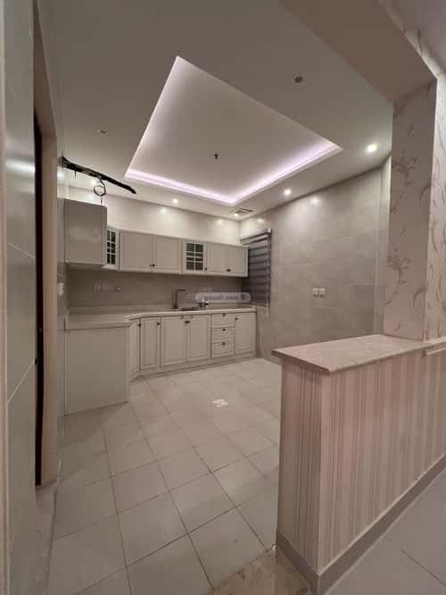 5 bedroom apartment in Al Safaa 8