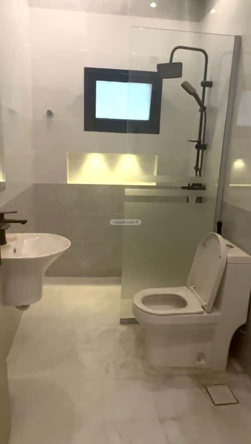 3 bedroom apartment in Al Marwa 3