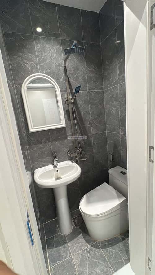 شقة 3 غرف في الصواري 3