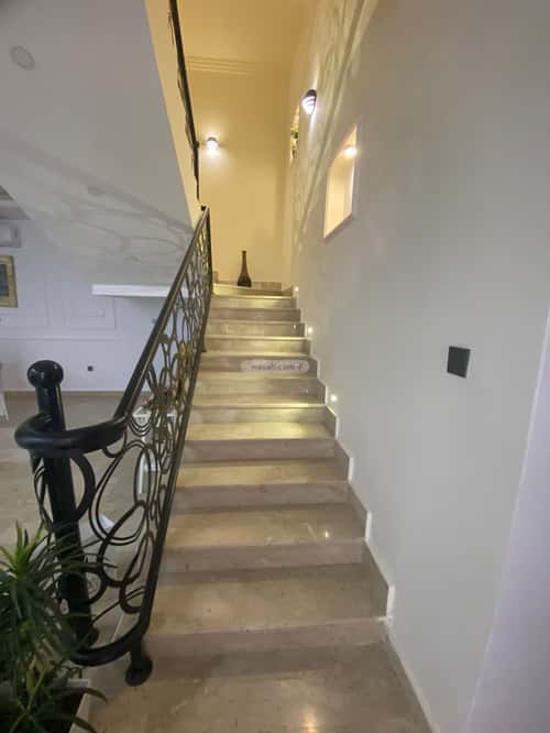 5 bedroom villa in Al Yaqout 12