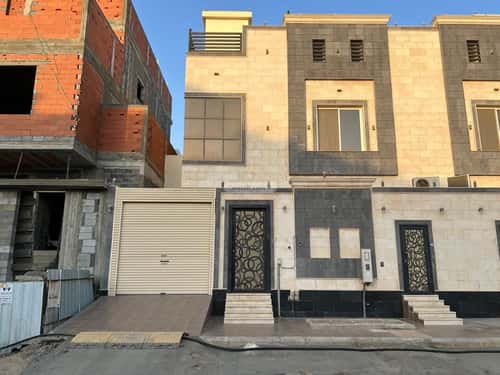 5 bedroom villa in Al Yaqout 6