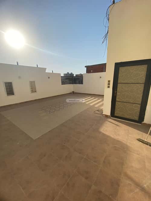 5 bedroom villa in Al Yaqout 20