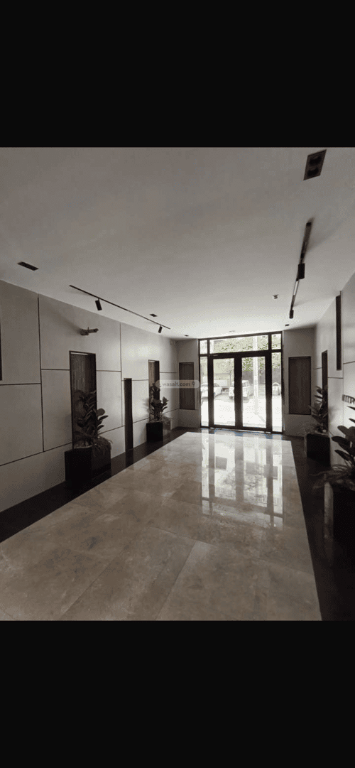 4 bedroom apartment in Al Rawdah 9
