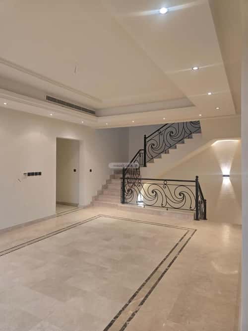 5 bedroom villa in Al Khalidiyyah 17