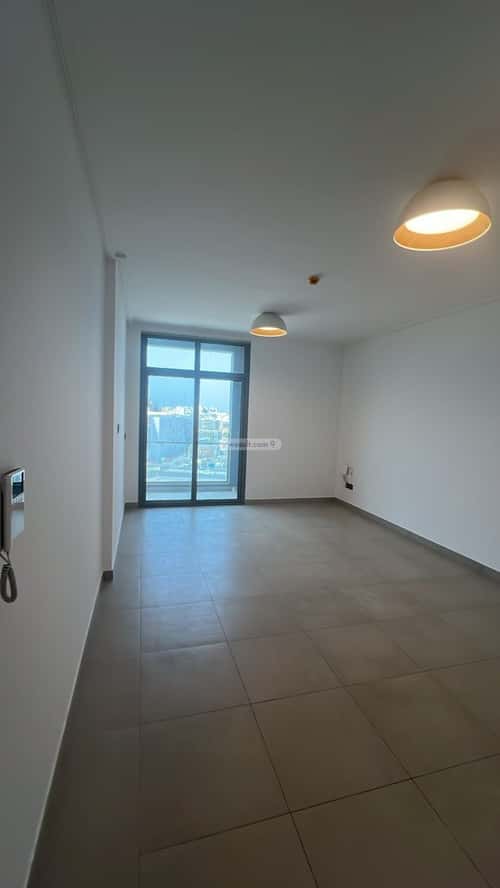 3 bedroom apartment in Al Salamah 11