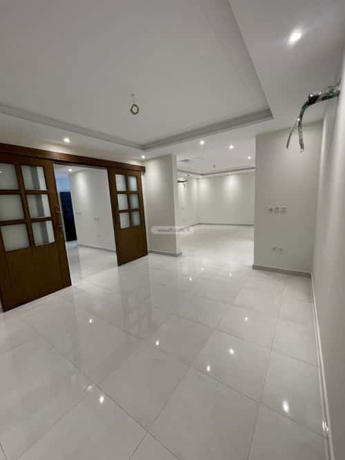 5 bedroom apartment in Al Safaa 6