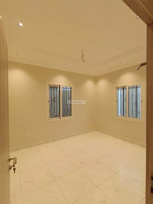 شقة 5 غرف في الروضة 1