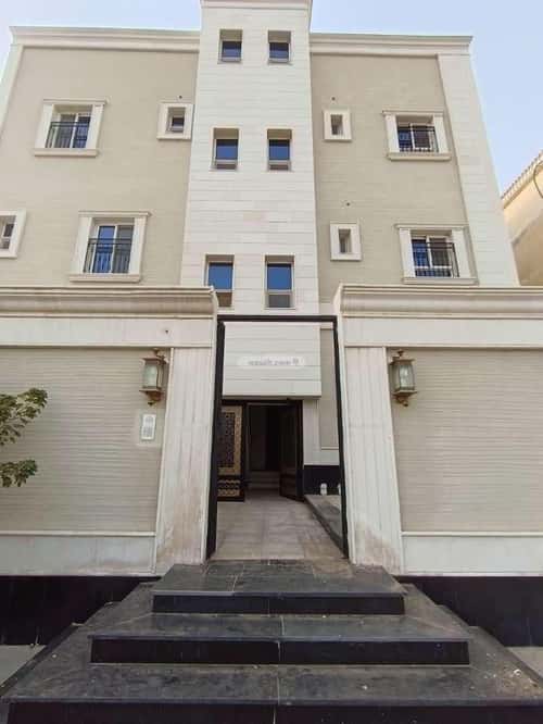 شقة 5 غرف في الروضة 4