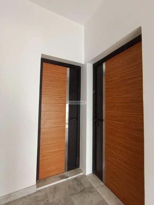 5 bedroom apartment in Al Rawdah 8