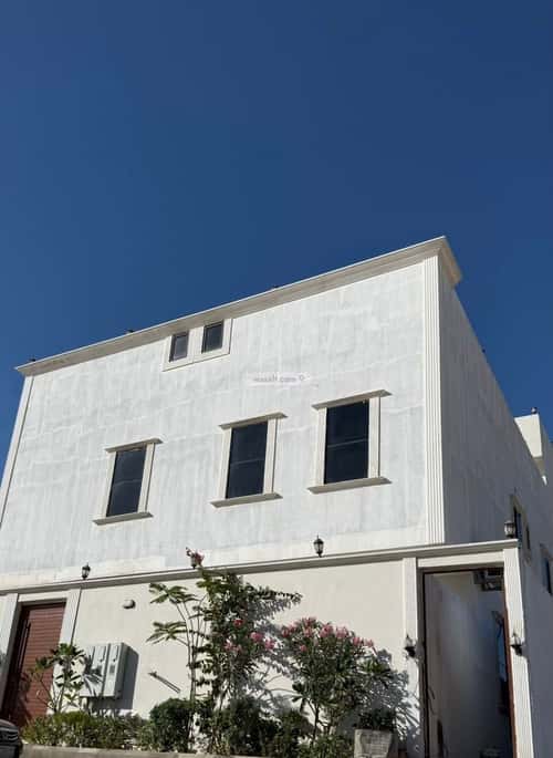 4 bedroom apartment in Al Buhayrat, Jeddah 10