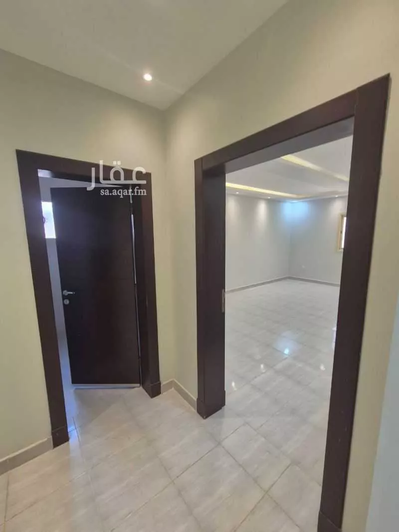 4 bedroom floor in Al Aridh 3