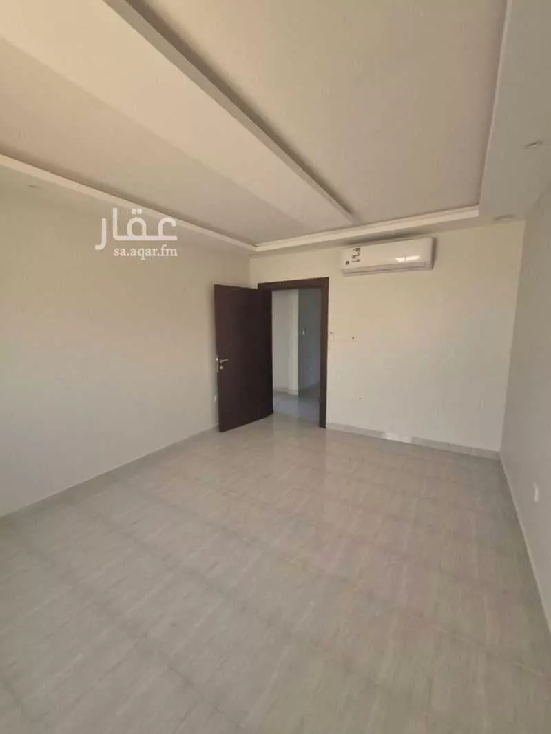 4 bedroom floor in Al Aridh 9
