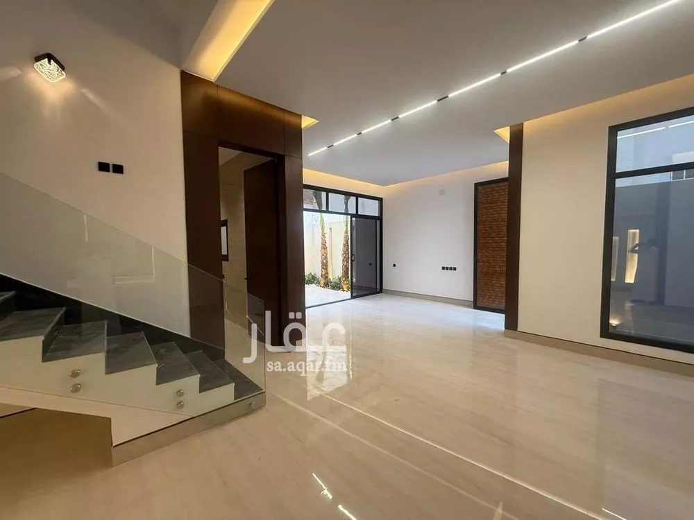 4 bedroom villa in Al Mahdiyyah 11
