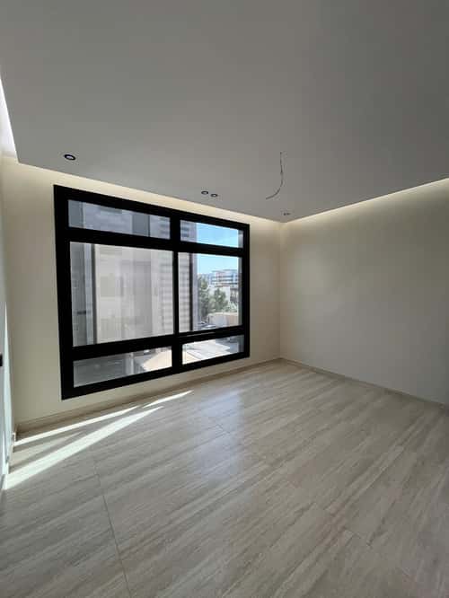 5 bedroom apartment in Al Naeem 4