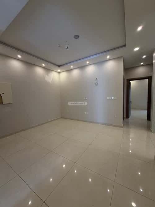 شقة 3 غرف في العزيزية 1