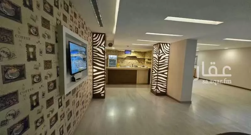 محل 104 م² في الفيصلية 1