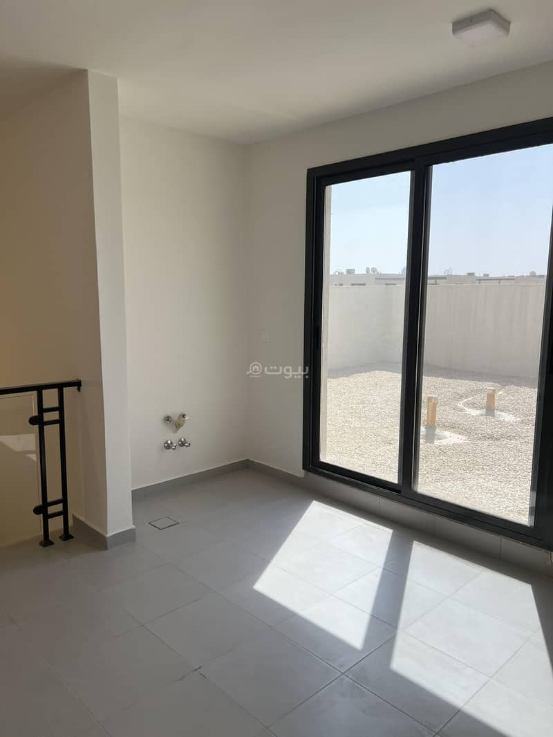 4 bedroom villa in King Khalid International Airport, Riyadh 14