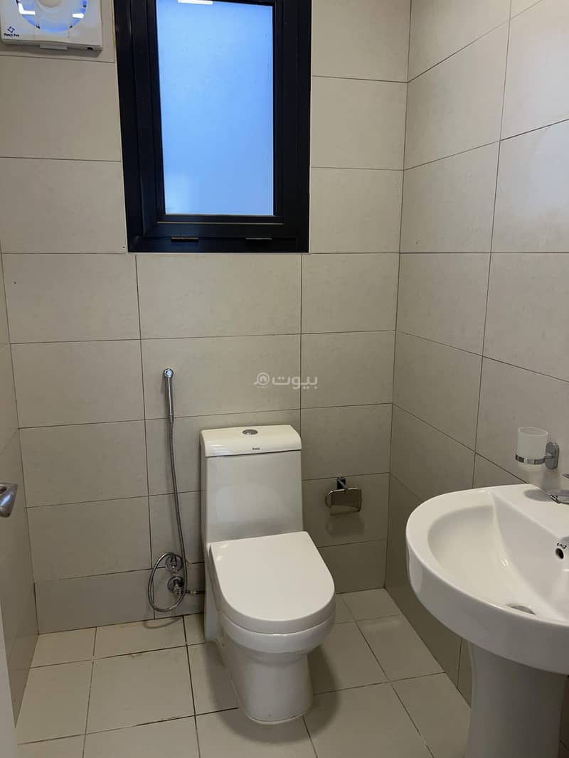 4 bedroom villa in King Khalid International Airport, Riyadh 17