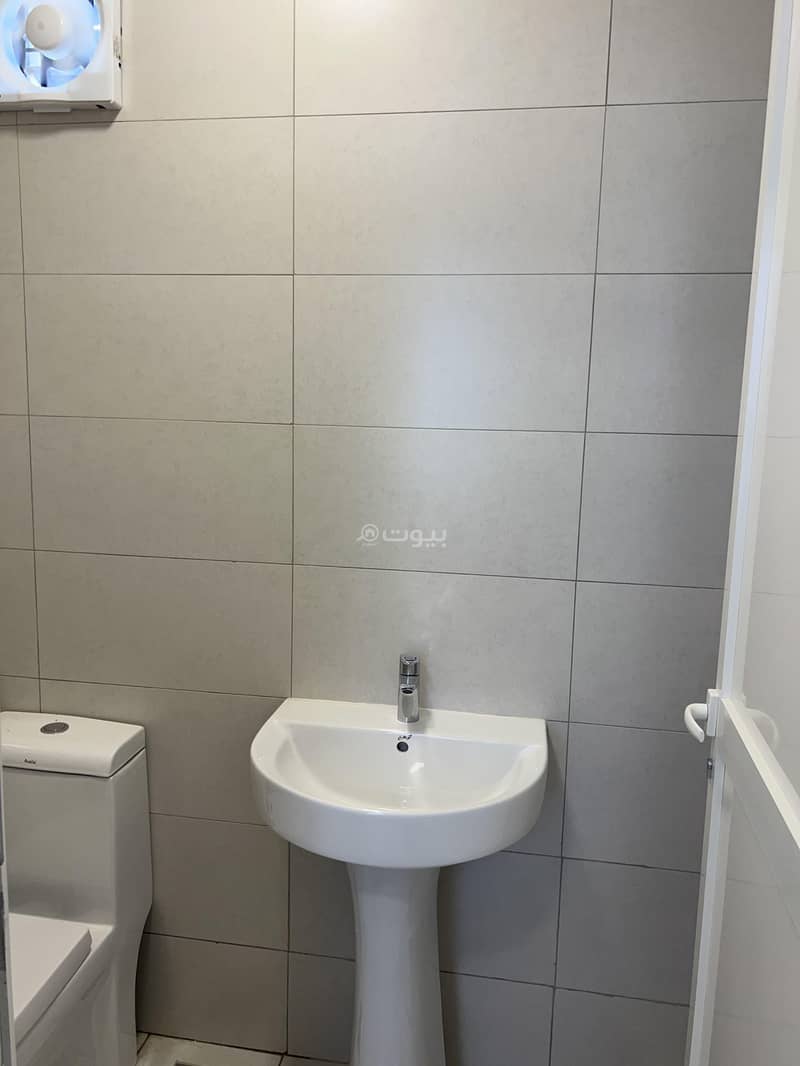 4 bedroom villa in King Khalid International Airport, Riyadh 21
