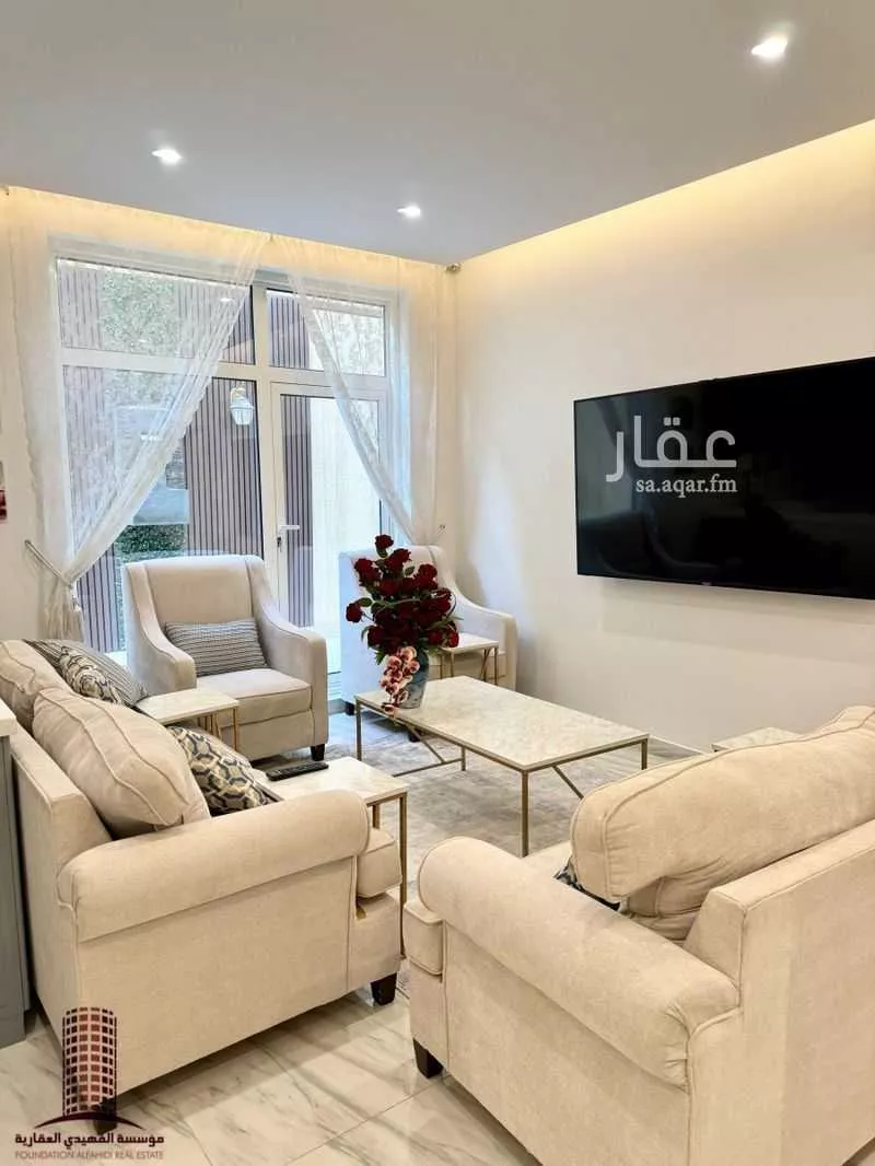 3 bedroom apartment in King Faisal 8