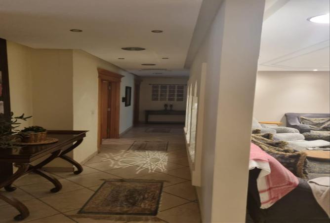 6 bedroom villa in Al Asimah 3