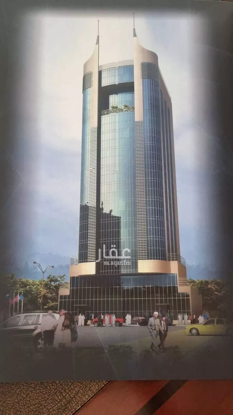 مكتب 350 م² في السلامة