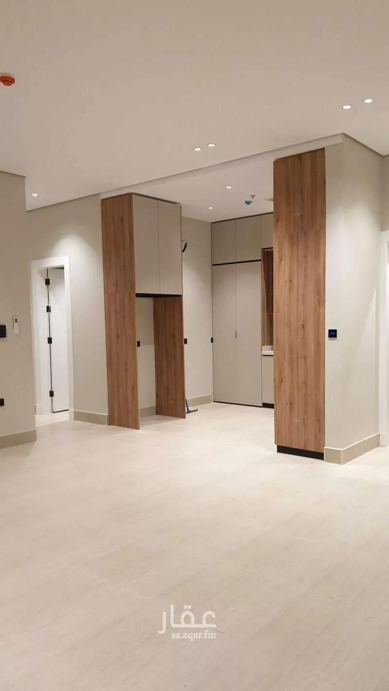 3 bedroom apartment in Al Rawdah 5