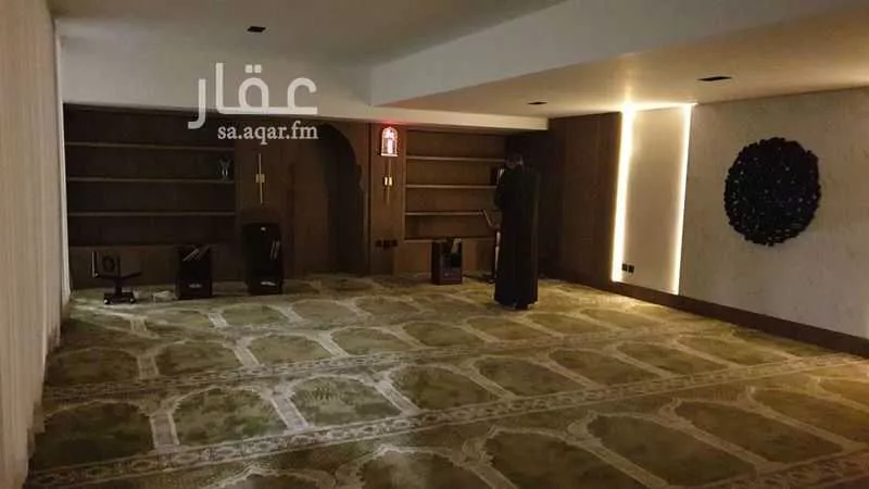 3 bedroom apartment in Al Rawdah 7