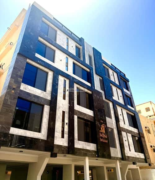 4 bedroom apartment in Al Rawdah 5