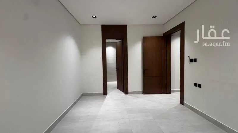 4 bedroom apartment in Al Aridh 12