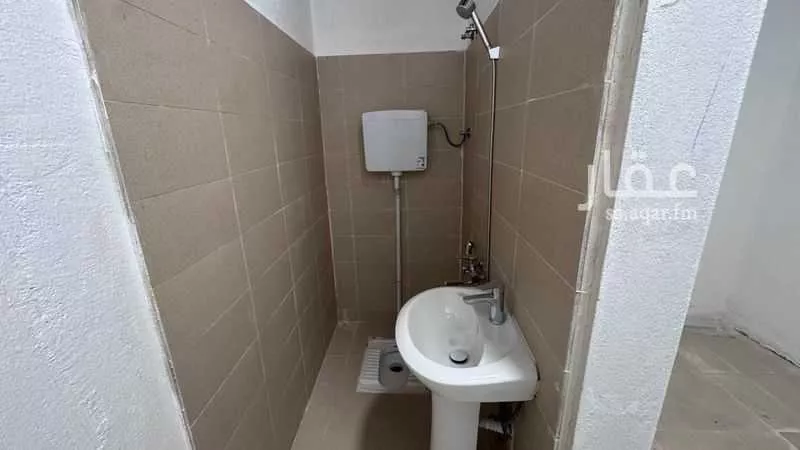 4 bedroom apartment in Al Aridh 18