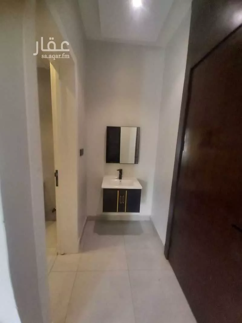 4 bedroom apartment in Dhahrat Laban 5
