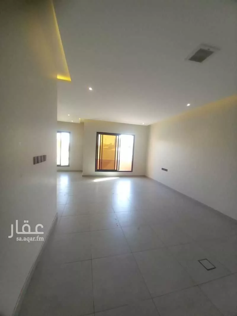 4 bedroom apartment in Dhahrat Laban 6