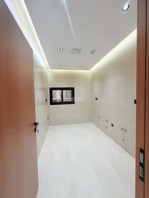 3 bedroom apartment in Al Naeem 5