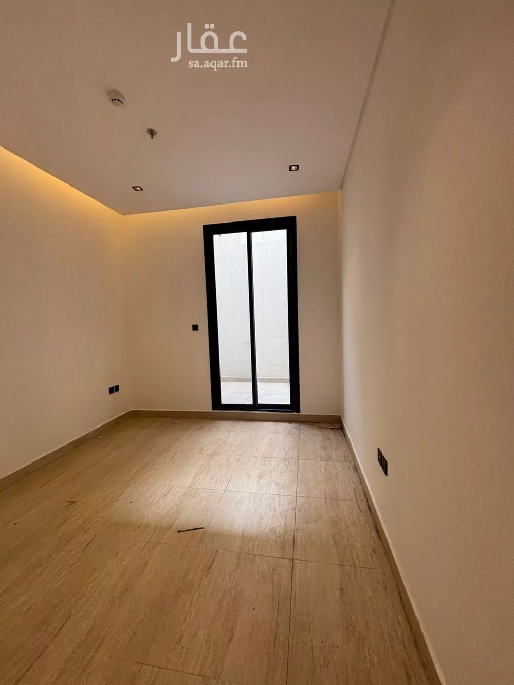 2 bedroom apartment in Al Mughrizat 4