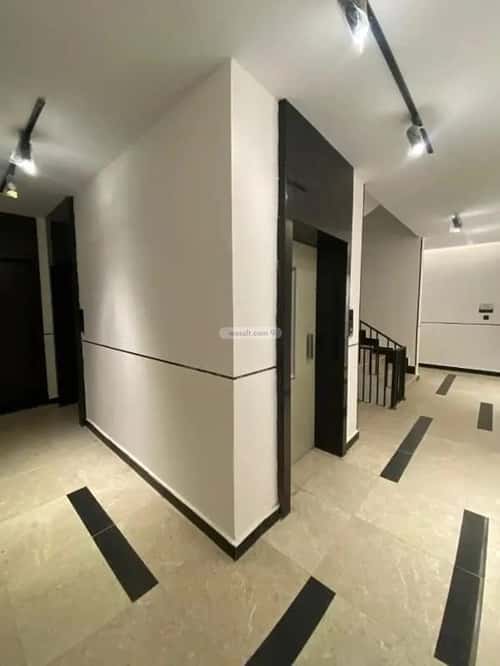 5 bedroom apartment in حكومي1 4